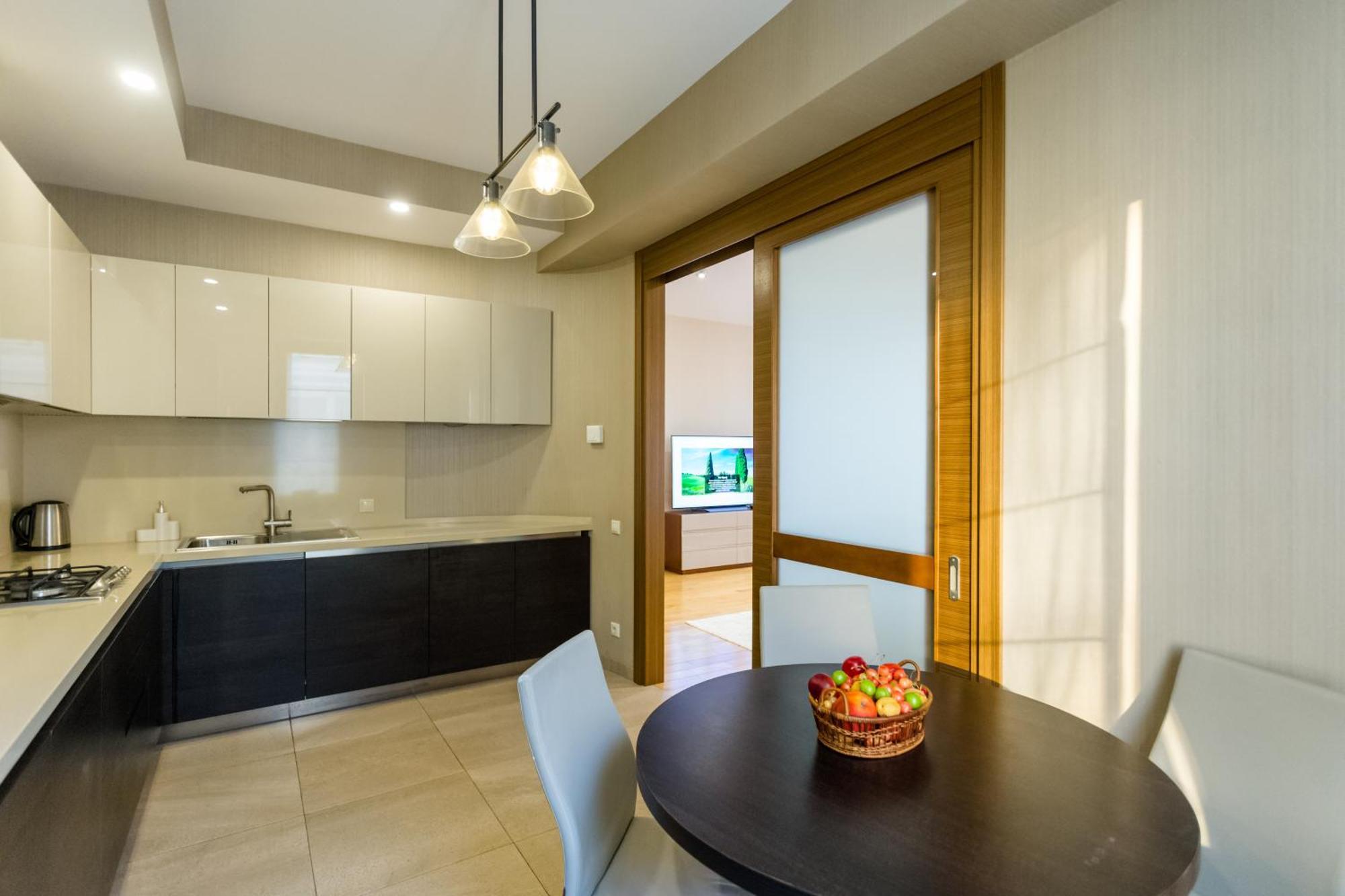 The Grand Apartment Lll Tbilisi Exterior photo